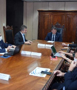 Governador Mauro Mendes se reúne com ministro de Infraestrutura, Tarcísio de Freitas 4