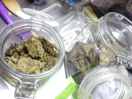 Sorriso: PC apreende em confeitaria doces recheados com maconha Sorriso Sorriso Mato Grosso