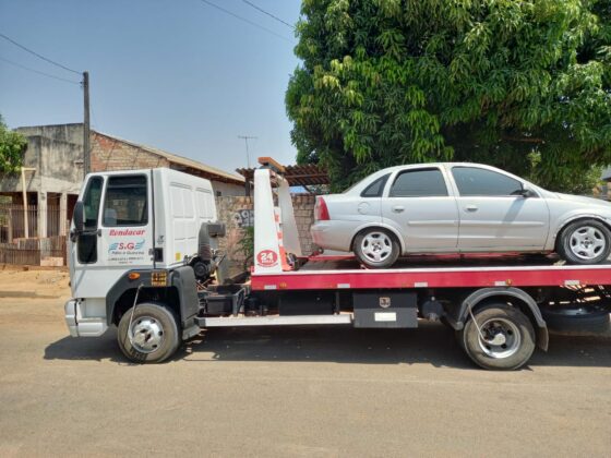 Sorriso: Veículo foge da Guarda Municipal e em sua residência é encontrado cone e placa de trânsito Sorriso Sorriso Mato Grosso