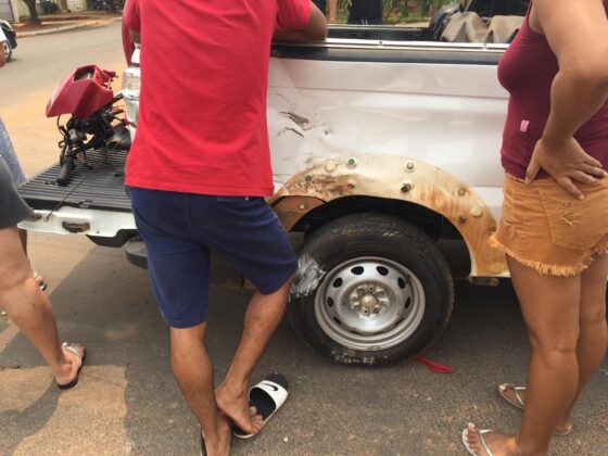 Sorriso: Moto se parte ao meio após colidir com carro Sorriso Sorriso Mato Grosso