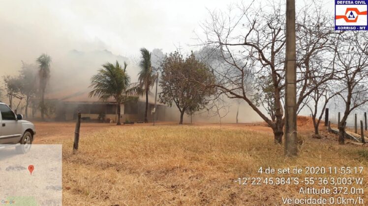 Sorriso: Fogo incontrolável atigem grande área e avança em assentamento Sorriso Sorriso Mato Grosso