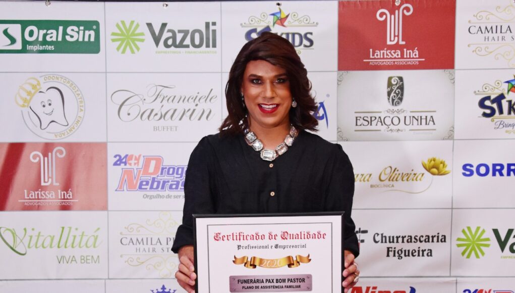 d0447343 b1e2 4e03 9882 e241d3278102