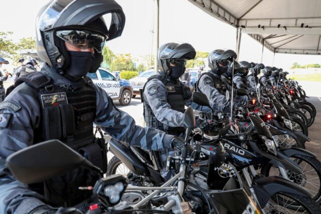 Companhia Raio recebe novas motos
