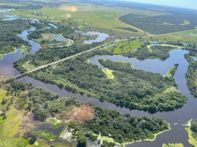Sobrevoo do Pantanal Rio Bento Gomes