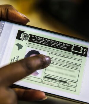 cnh_digital_abr1305223952