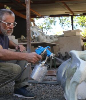 Maior-réplica-de-esqueleto-de-dinossauro-será-exposta-em-Cuiabá